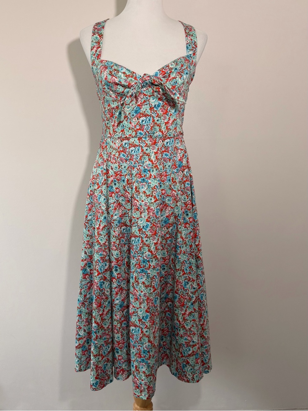 London Times Floral Tie-Front A-Line Midi Dress in Aqua and Red, Size 6